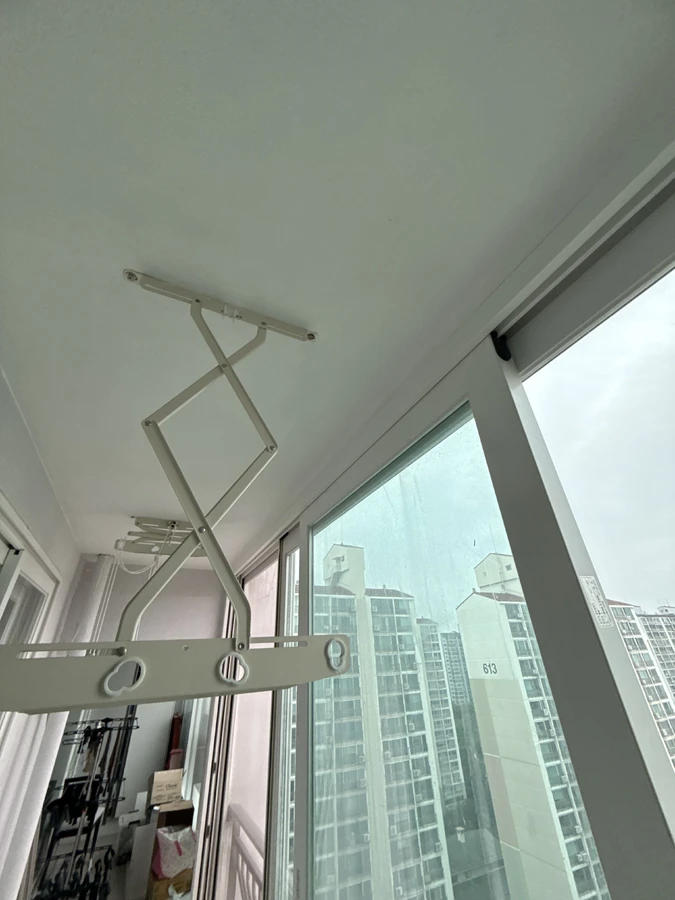 가평 도장 마감된 베란다 벽면 (작업 후)